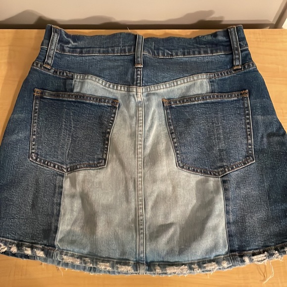 Madewell Pieced McCarren Denim Jean Two Toned Raw Hem Mini Skirt sz. 27 - Picture 5 of 6